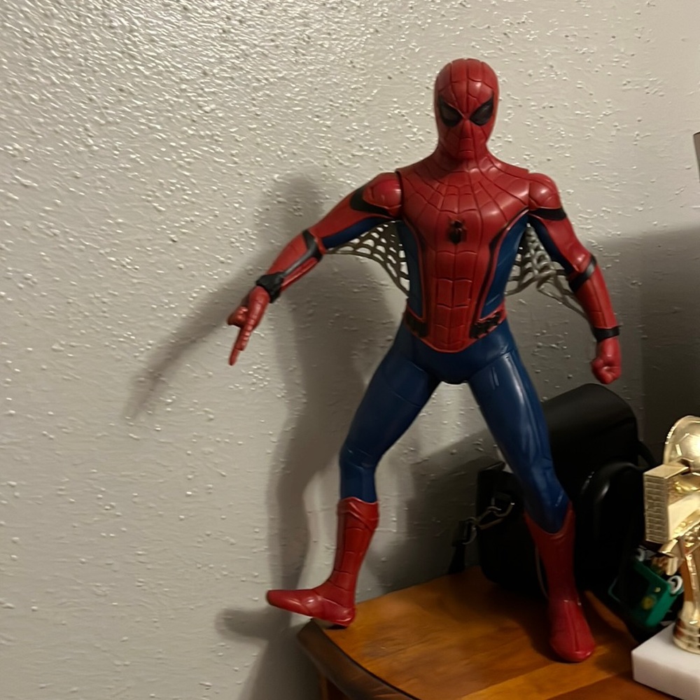 Electronic FX homecoming Spider-Man 15”
